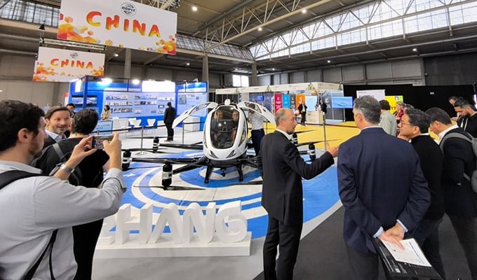 EHang debuts eVTOL at Smart City Expo World Congress in Spain