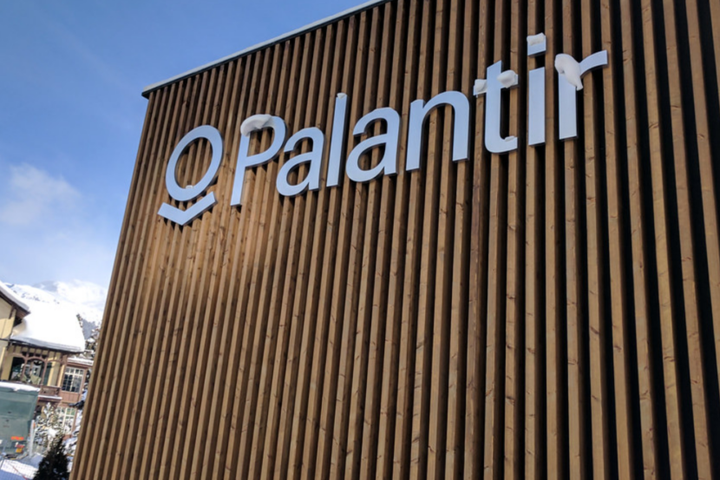 Palantir Tech's $140 Billion Market Cap Gain Is Driven By Trump's Victory And Higher Defense Spending Hope